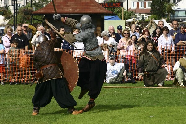 photographybyduncanholmes_6180670895_Largs Viking Festival 2005 (10 of 73).jpg